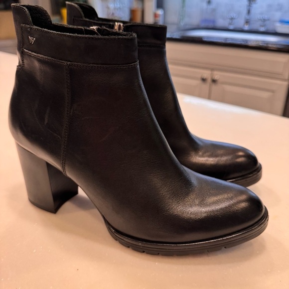 Wojas Women’s Black Leather Ankle Boots Size Zip 2” Heel Sz US 8.5 EU 39 - Picture 12 of 12